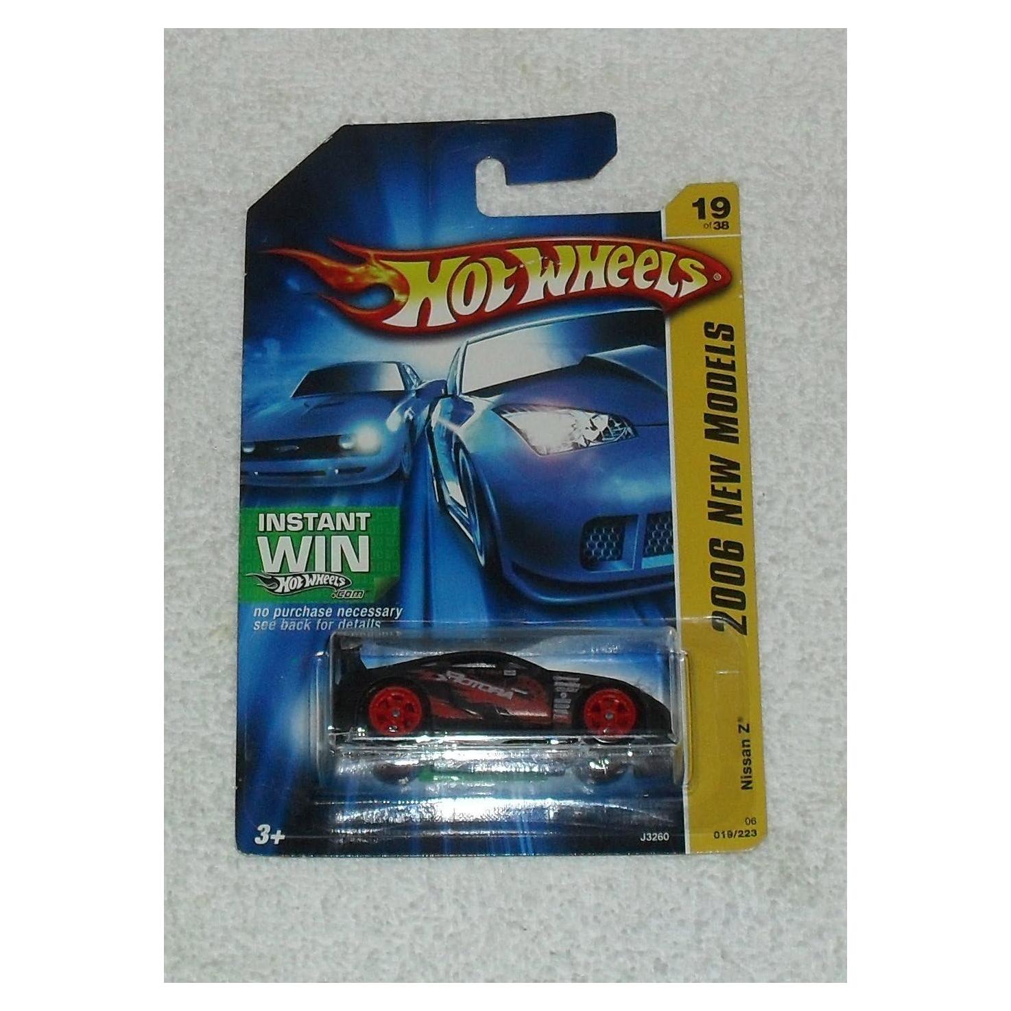 Hot Wheels Nissan Z 2006 Modelo 1:64 Negro 7.62 cm