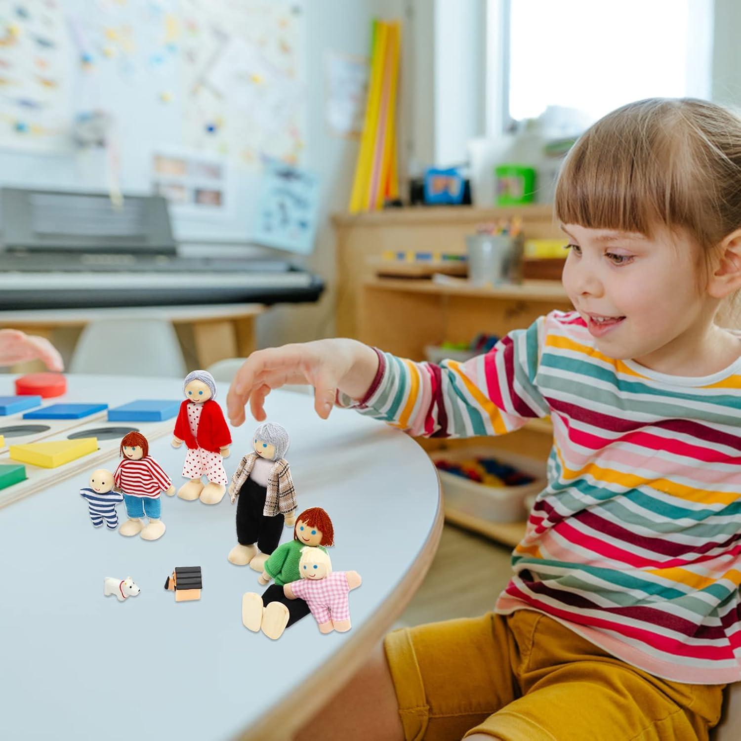 Juego de Muñecas de Madera ONEST 14 Piezas Familiar