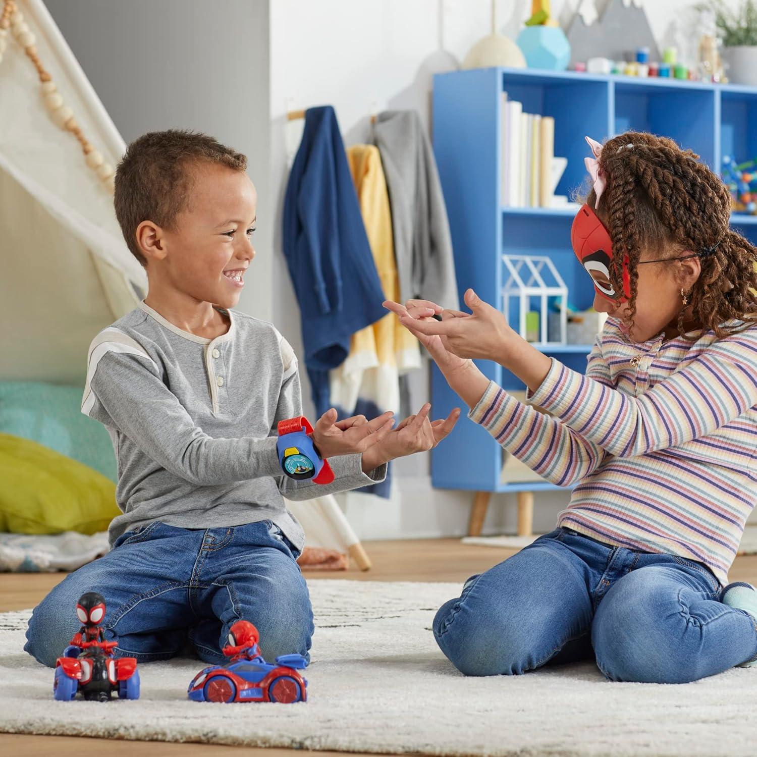 Conjunto Super Héroes Marvel Playskool 3 Figuras y Vehículo