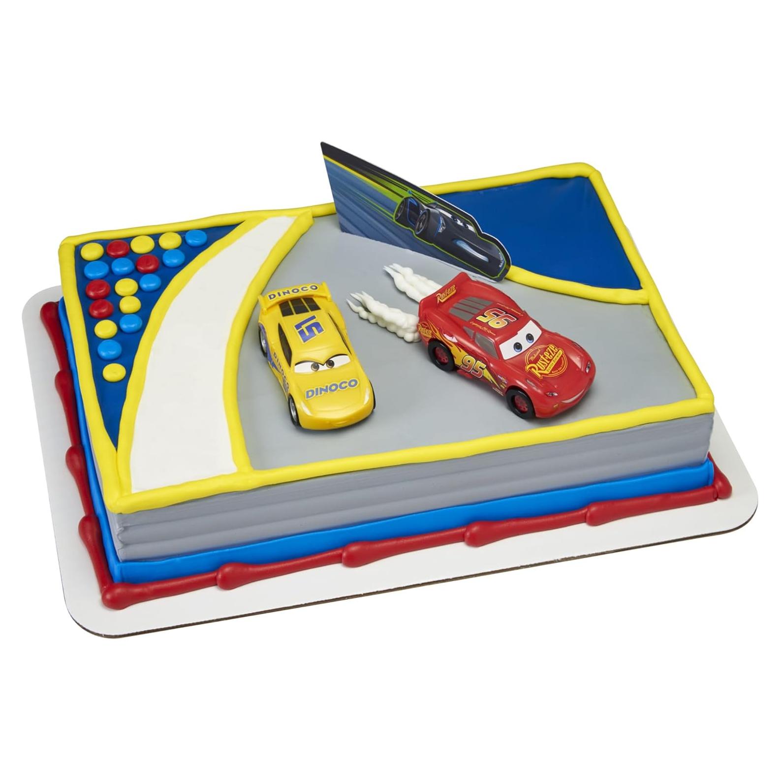 Cake Topper DecoPac Cars 3 con Lightning McQueen y Cruz