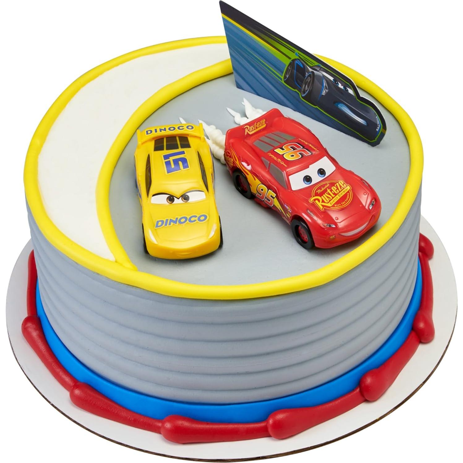 Cake Topper DecoPac Cars 3 con Lightning McQueen y Cruz
