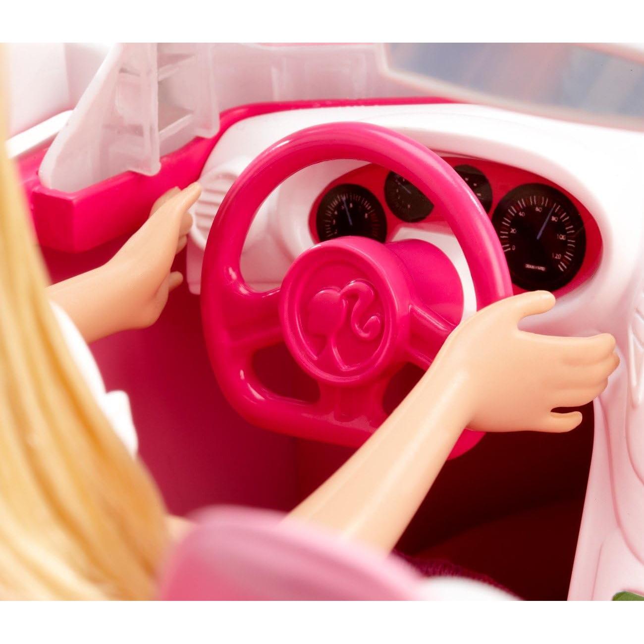 Muñeca Barbie Convertible Glam con coche rosa