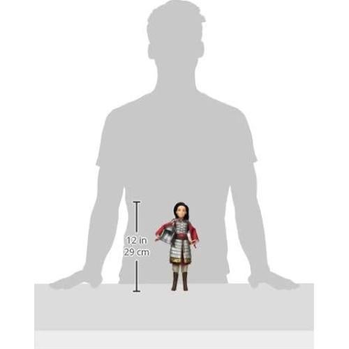 Muñeca Mulan Disney con 2 Atuendos y Accesorios