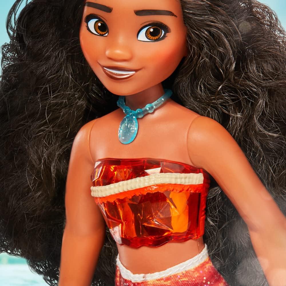 Muñeca Moana Brillo Real Disney Princess con Accesorios