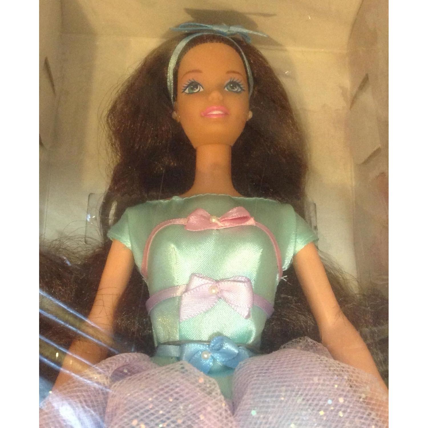 Muñeca Barbie Edición Especial Fiesta de Té Primavera Morena