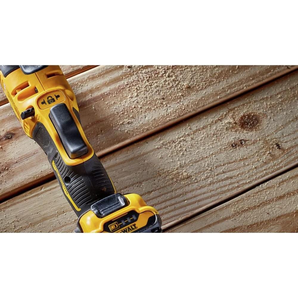 Herramienta Oscilante Inalámbrica DEWALT XTREME 12V MAX DCS353B