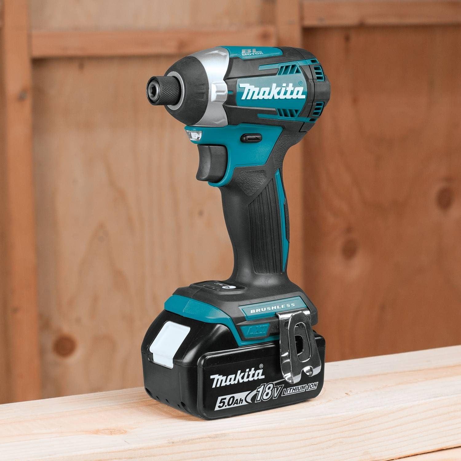 Controlador de Impacto Inalámbrico Makita XDT14T 18V 3 Velocidades