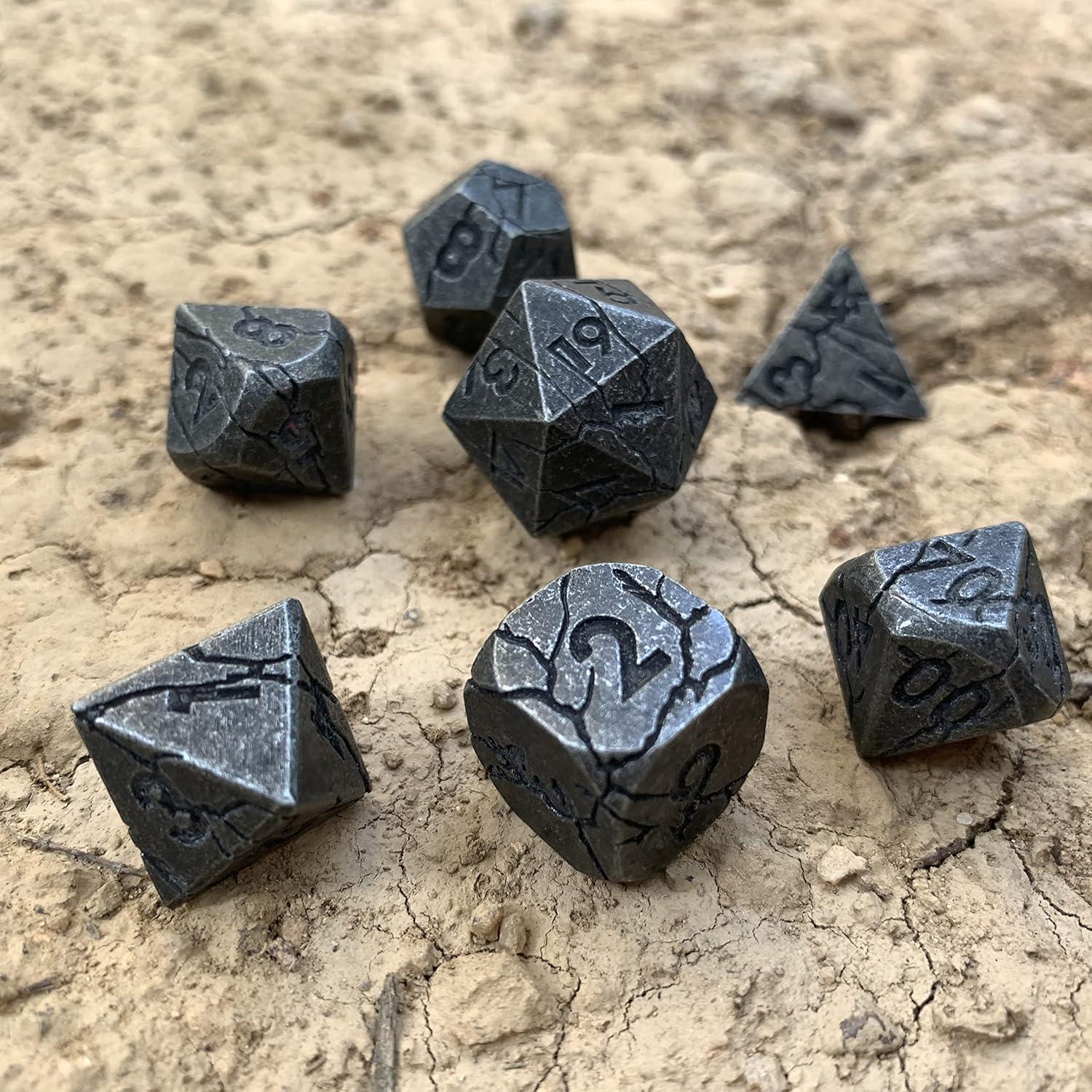 Dados de Metal Soar Forge Gris Agrietado para RPG D&D