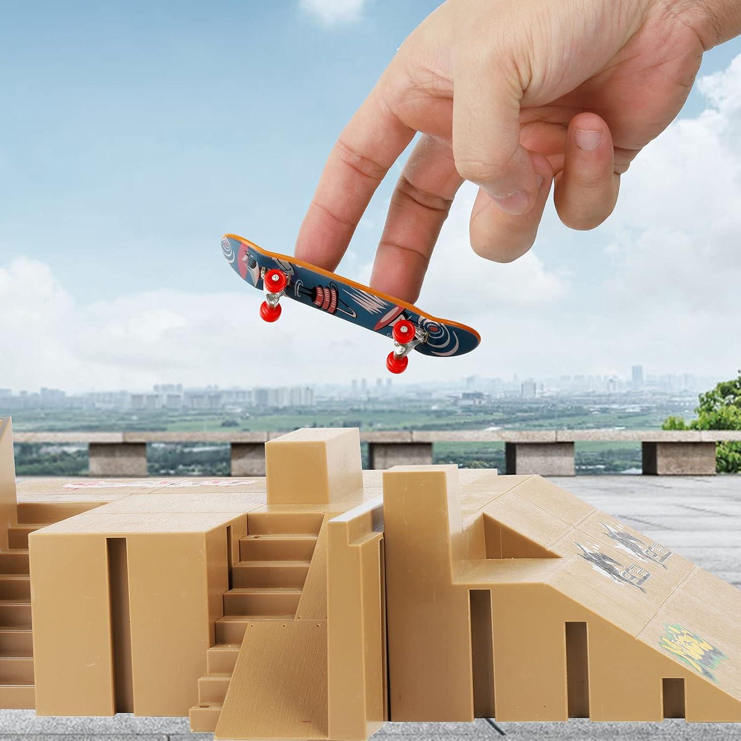 Set de 12 Patinetas de Dedo Hometall para Niños