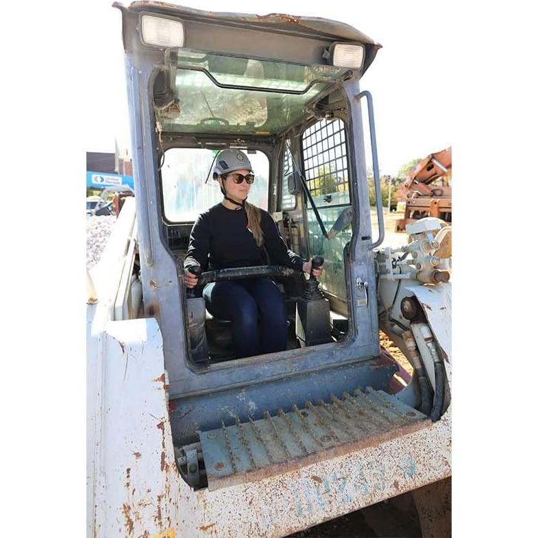 Casco de Seguridad Bullard CEN10 Ventilado Rojo con Correa