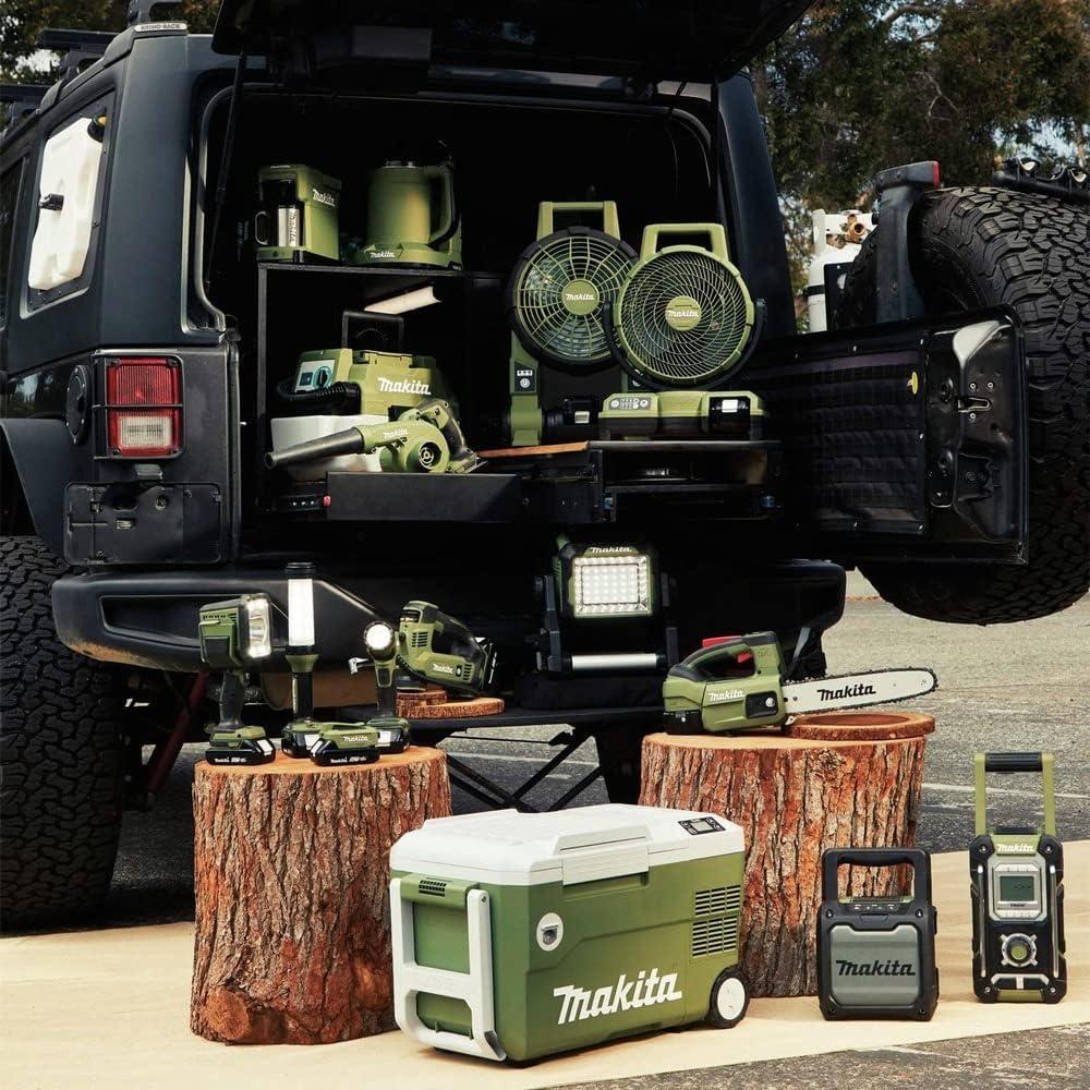 Fuente de Poder Inalámbrica Makita 18V LXT ADADP05 USB Verde