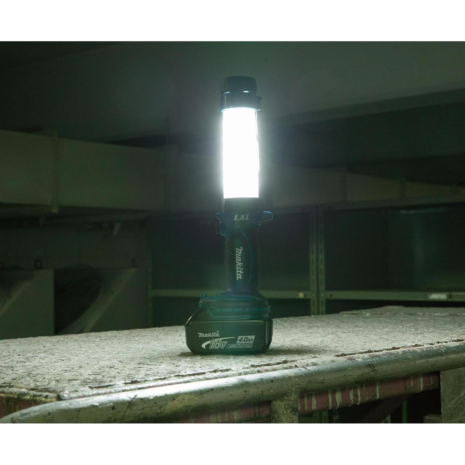 Linterna Faro Inalámbrico Makita DML806 18V LXT 310 Lúmenes