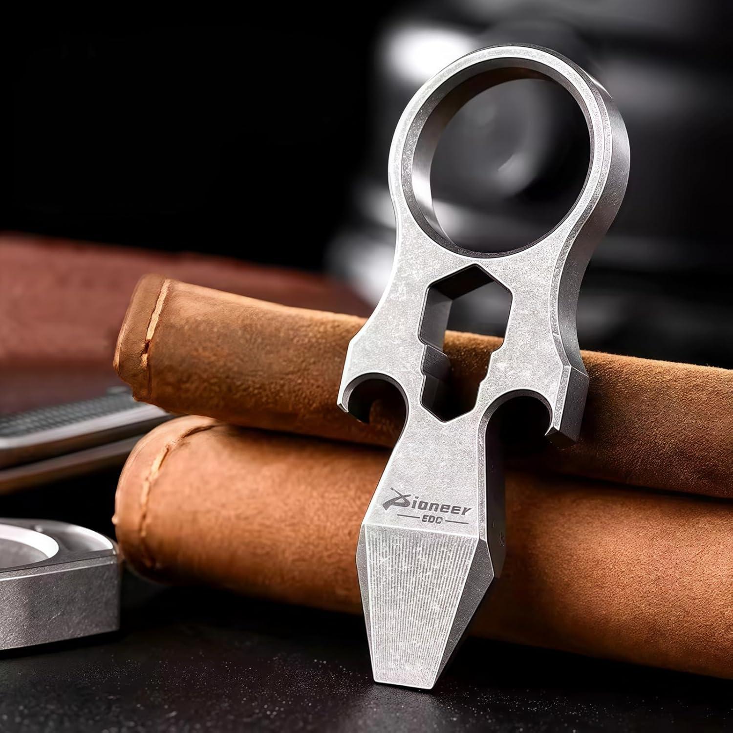 Llave Multi-herramienta Titanio EDC 2.26x5.79cm Gris