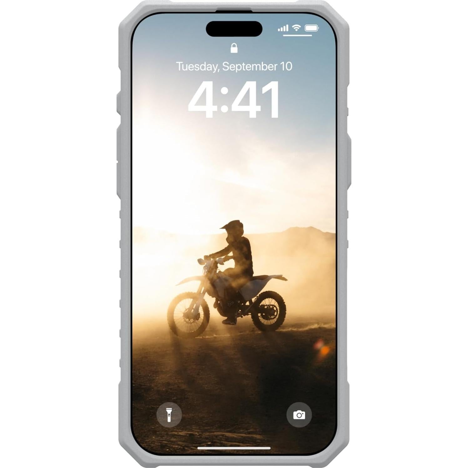Funda URBAN ARMOR GEAR iPhone 16 Pro Max 6.9" Transparente