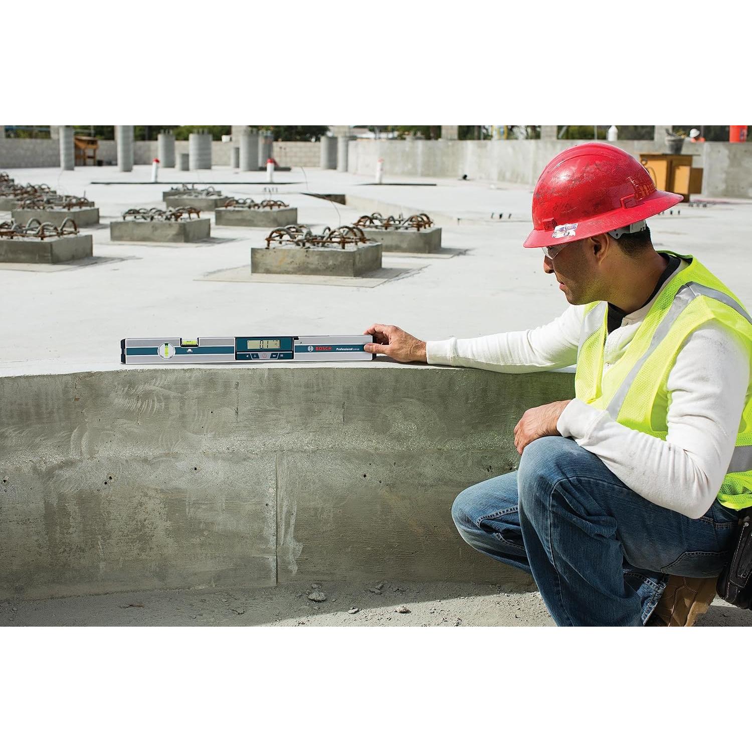 Nivel Digital Bosch GIM 60 de 60 cm con Pantalla Iluminada