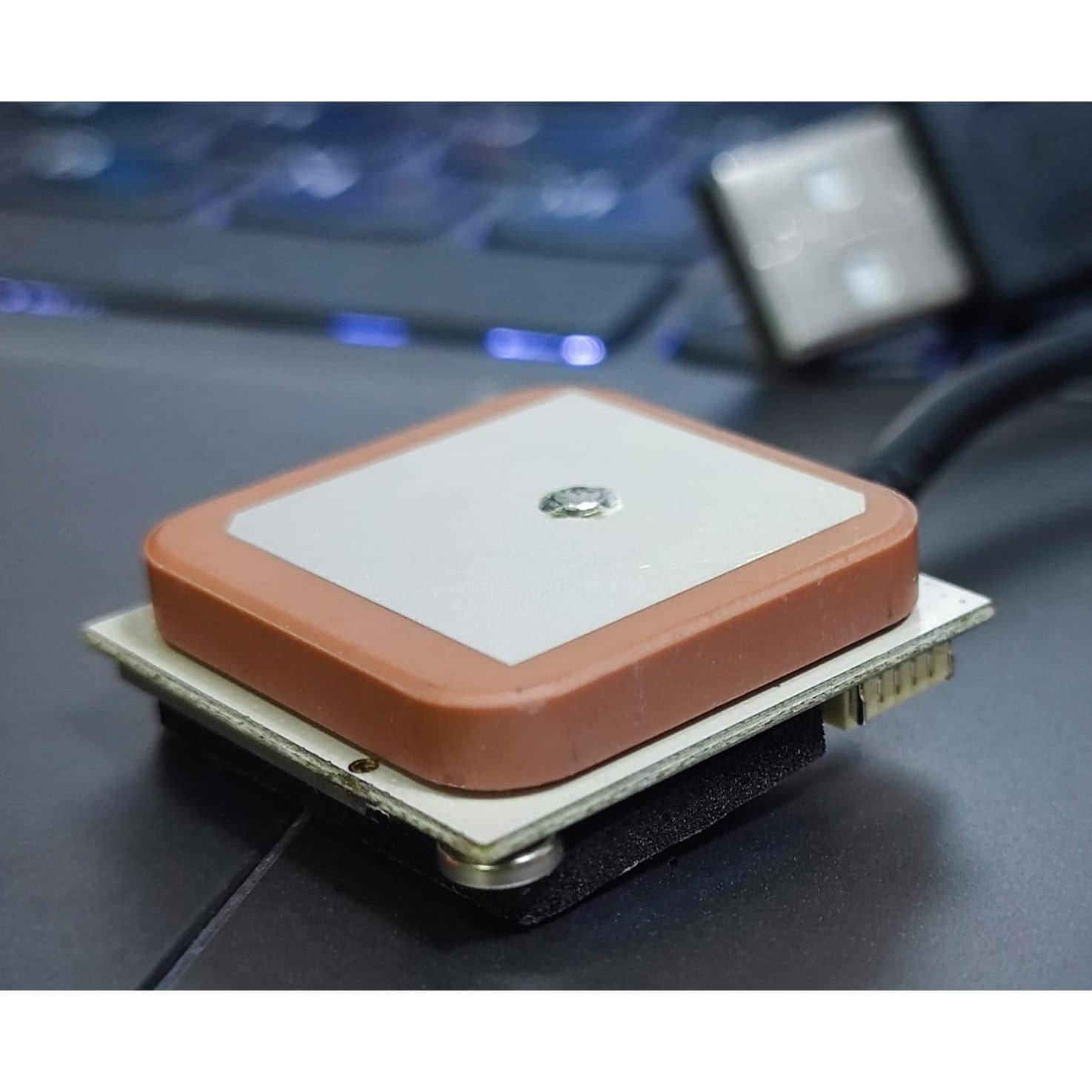 Antena GPS USB AN SHI TECH con Base Magnética 80g