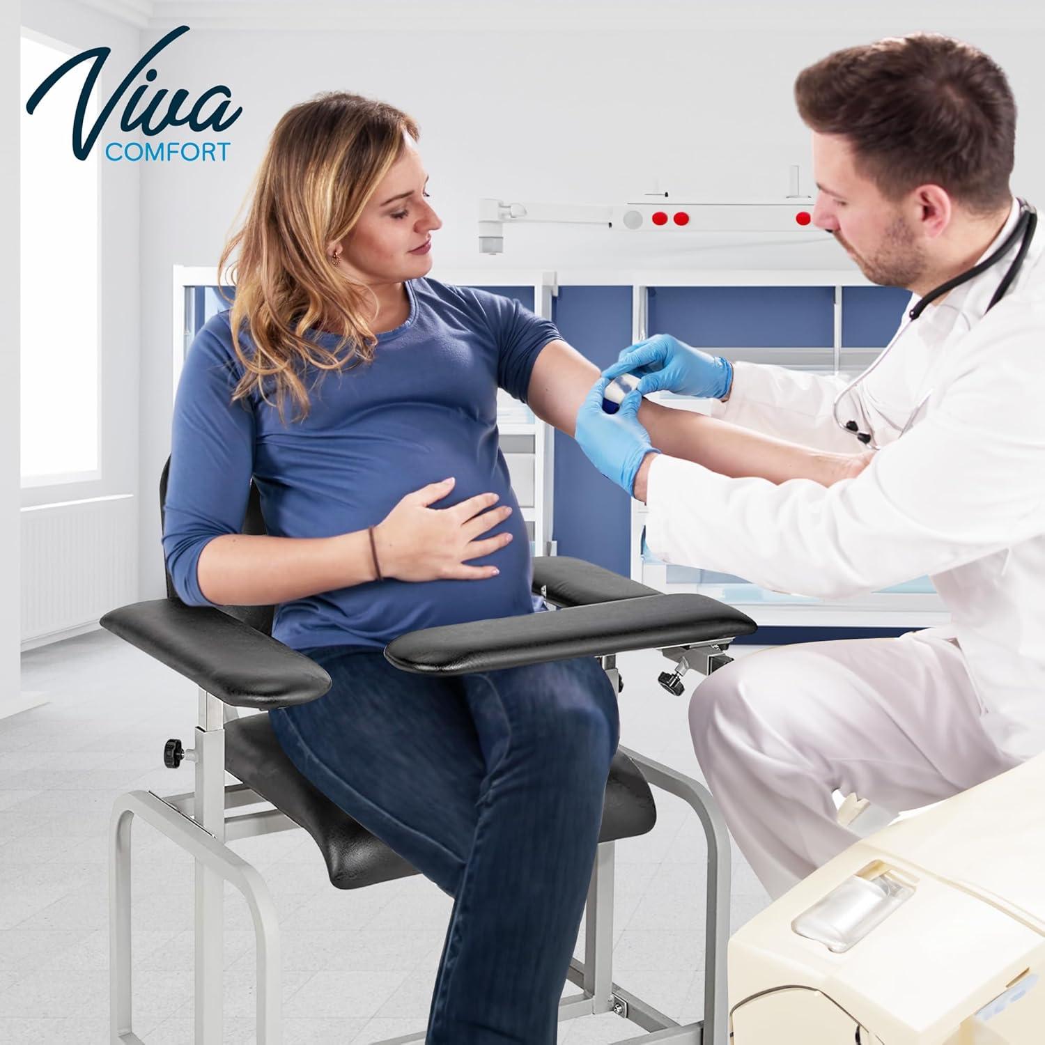 Silla de Flebotomía AdirMed Negra con Reposabrazos Ajustable