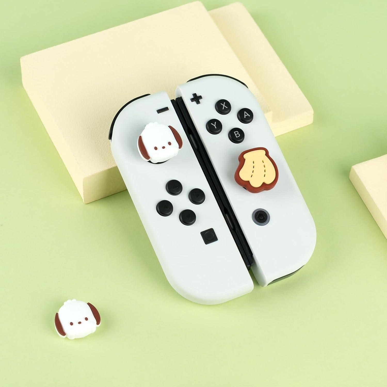 Tapones de Pulgar WISHAVEN para Nintendo Switch - Banana y Perro Pacha