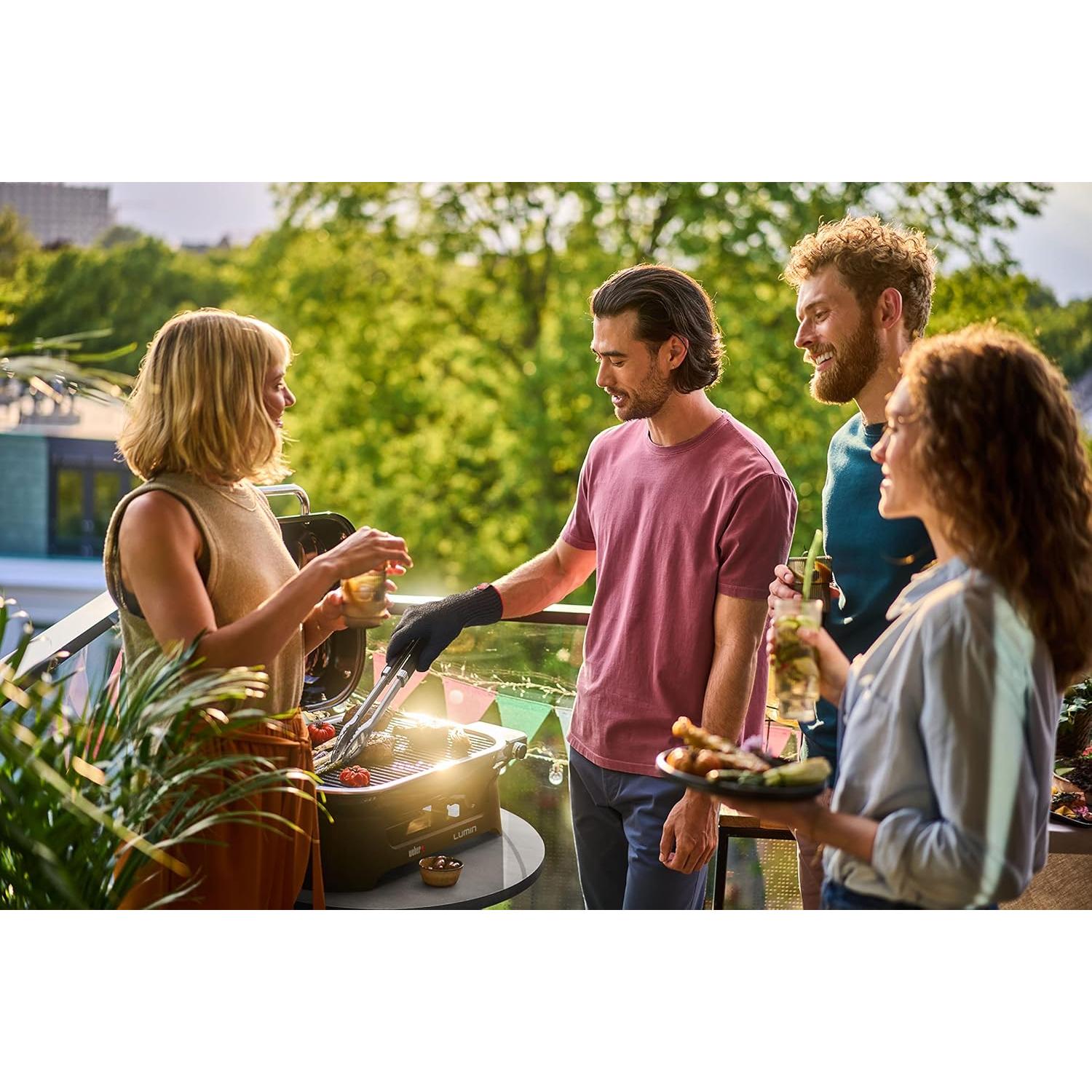 Parrilla Eléctrica Weber Lumin Compacta Negra 1560W