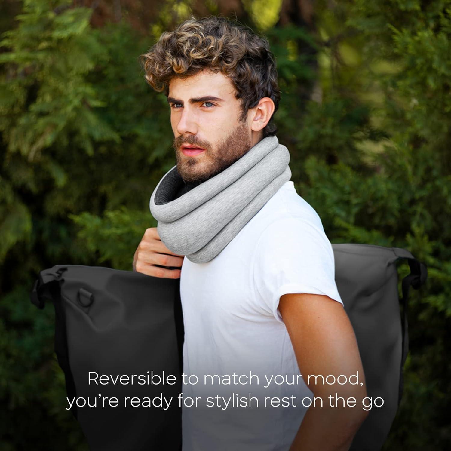 Almohada de Viaje Ostrichpillow Light Gris Medianoche