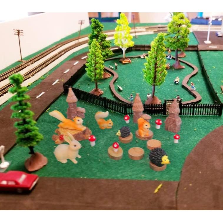 42 Piezas Árboles y Animales para Escenografía de Modelos