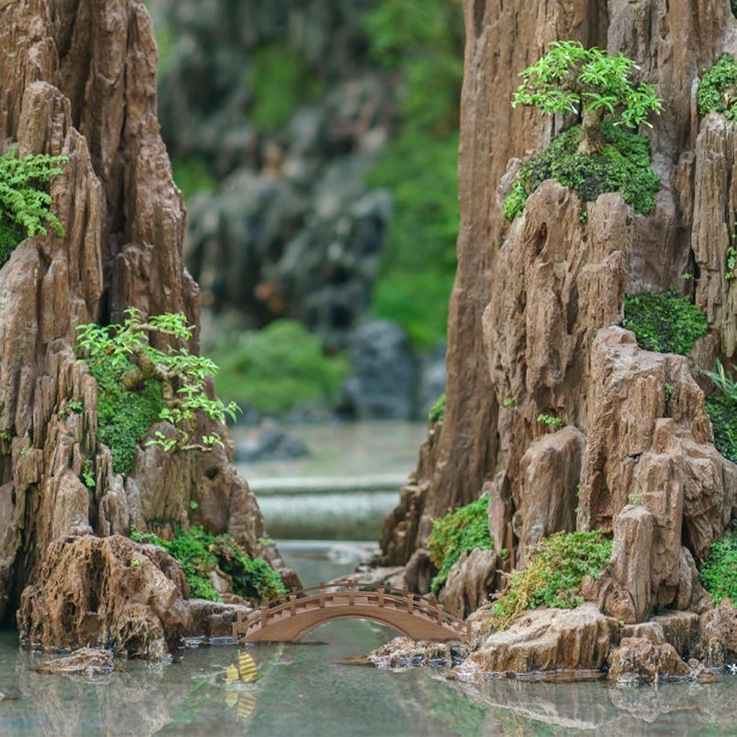 Figurita Puente Arco de Madera Miniatura LOGOFUN 21x6x6cm