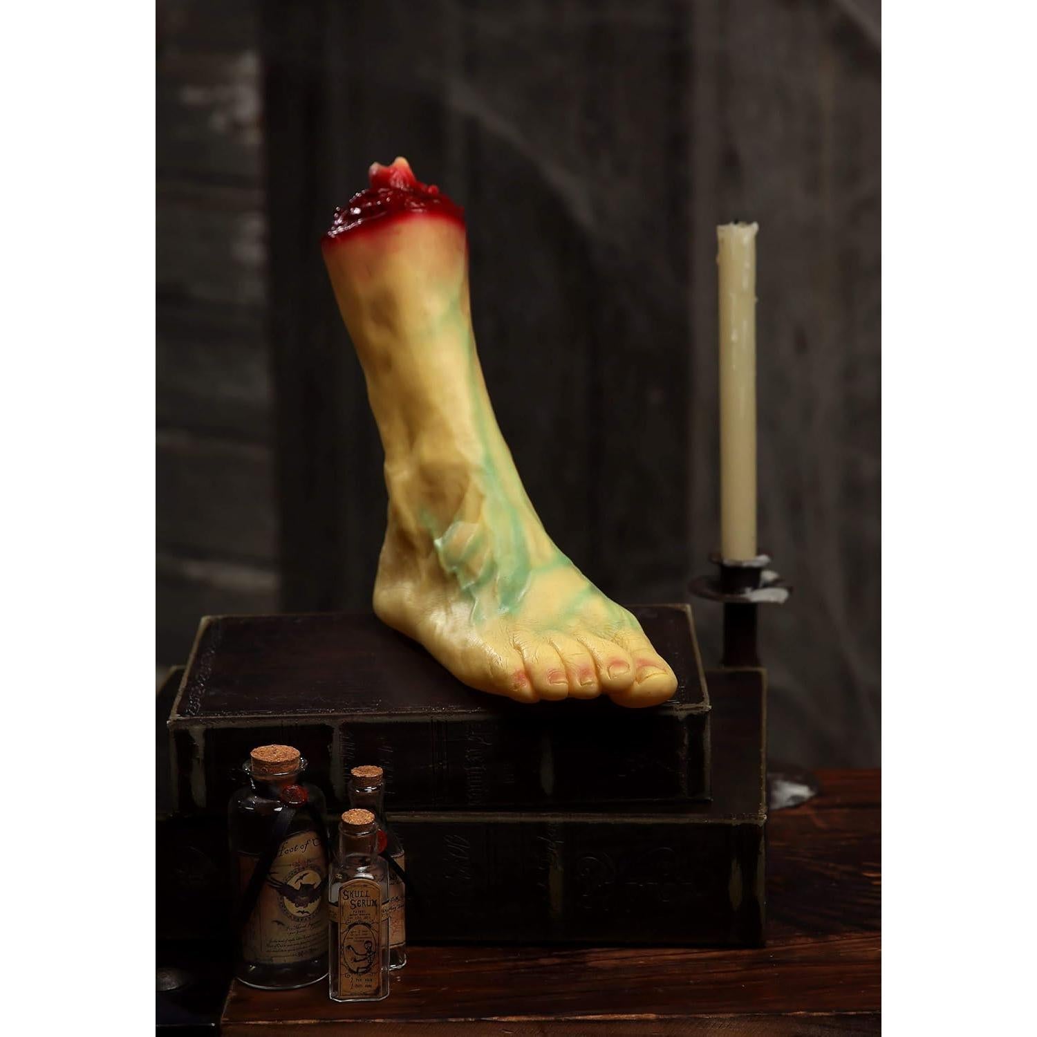 Prop Pie Cortado Realista Halloween 24.1 cm PVC Seasons