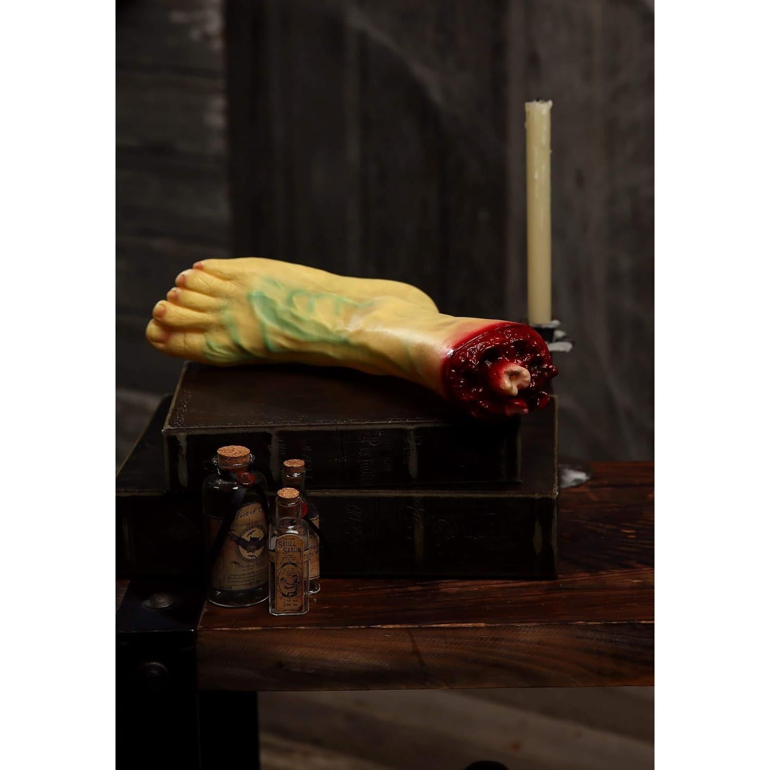 Prop Pie Cortado Realista Halloween 24.1 cm PVC Seasons