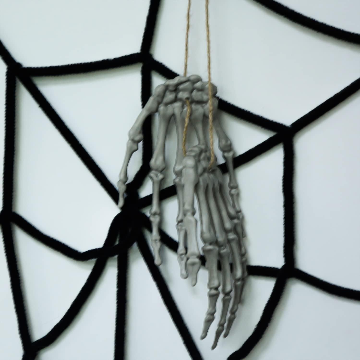 Manos Esqueléticas de Halloween XONOR - 1 Par de Plástico