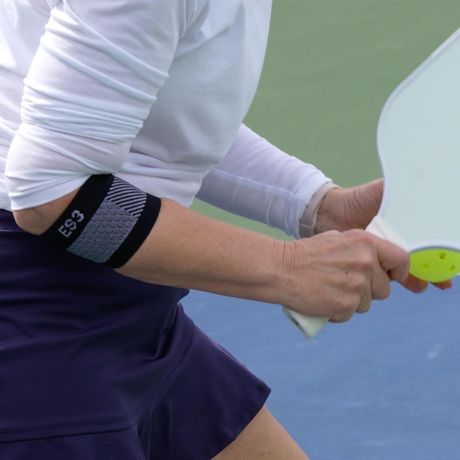 OrthoSleeve Soporte de Codo ES3 Negro Pequeño para Dolor