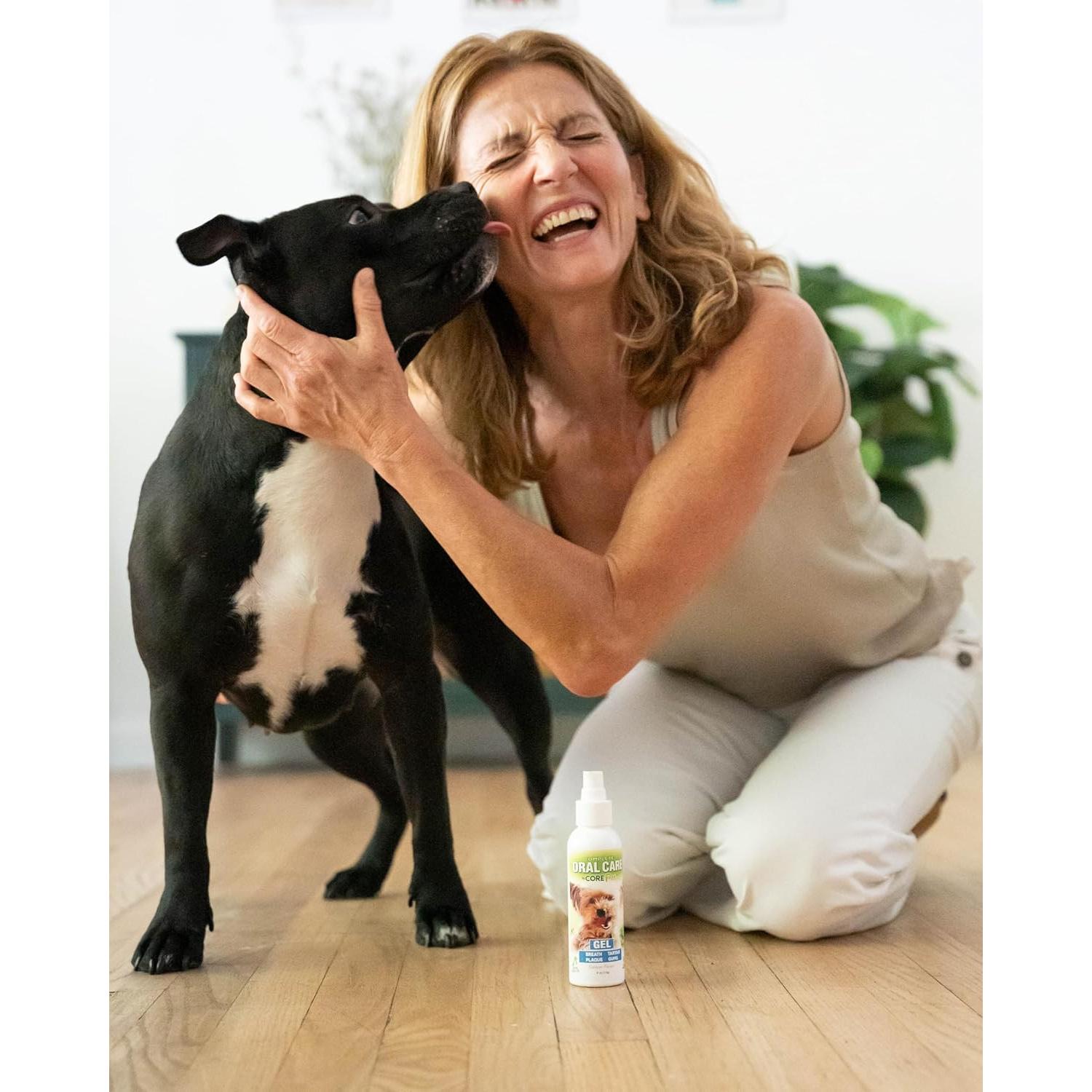 Cuidado Oral Completo PetzLife 4 oz Gel de Salmón Natural