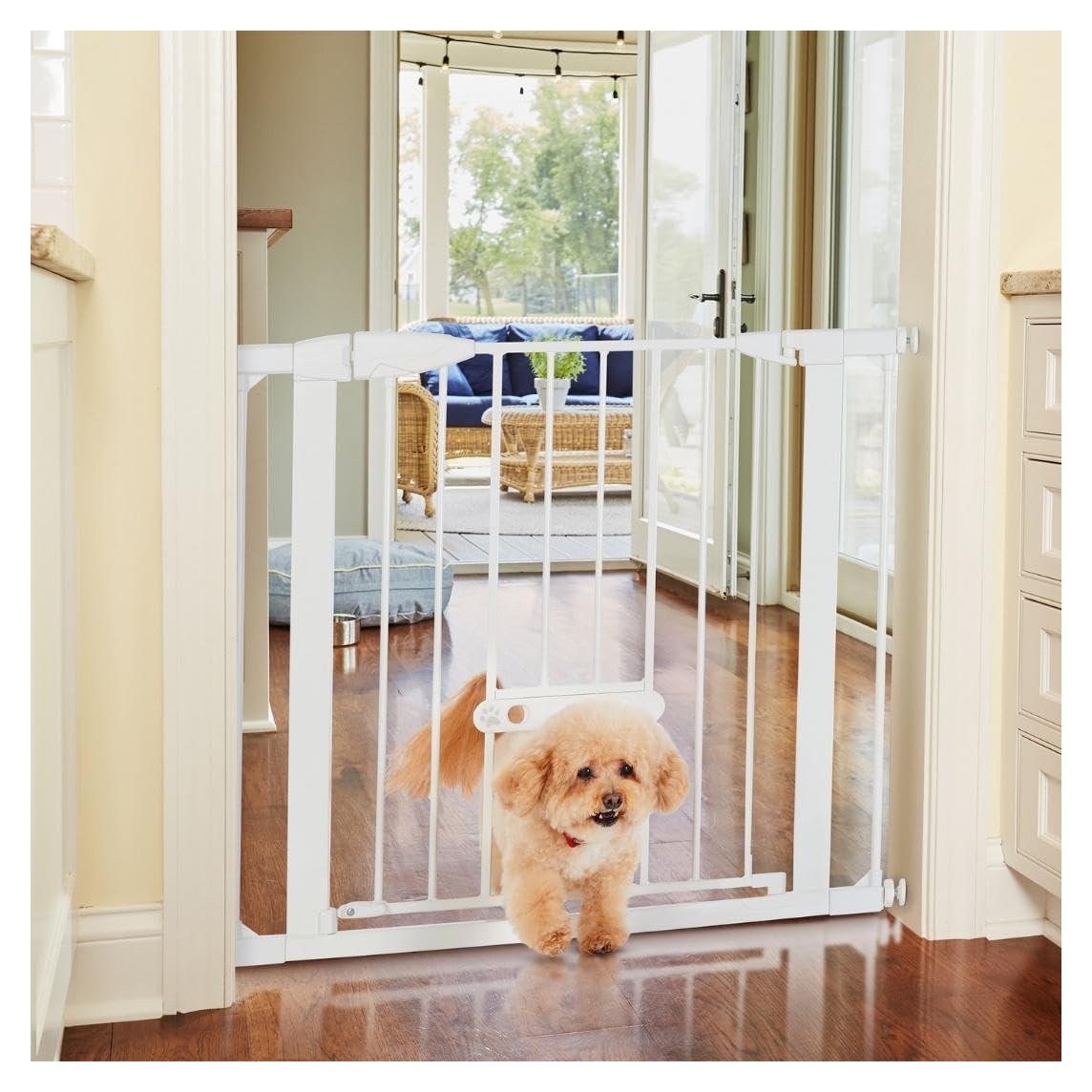 Puerta para Mascotas North States 30" Alta Ajustable Blanca