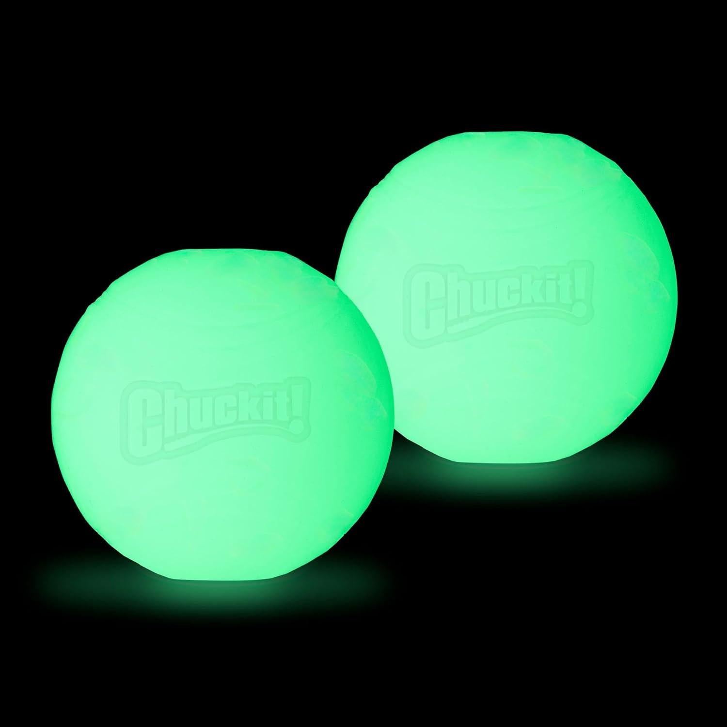 Pelotas Brillantes para Perros Chuckit! Max Glow 6,35 cm Paquete 2
