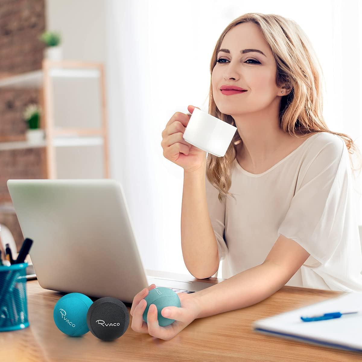 Set de 3 Pelotas de Estrés Ryaco - Gel Suave y Duro