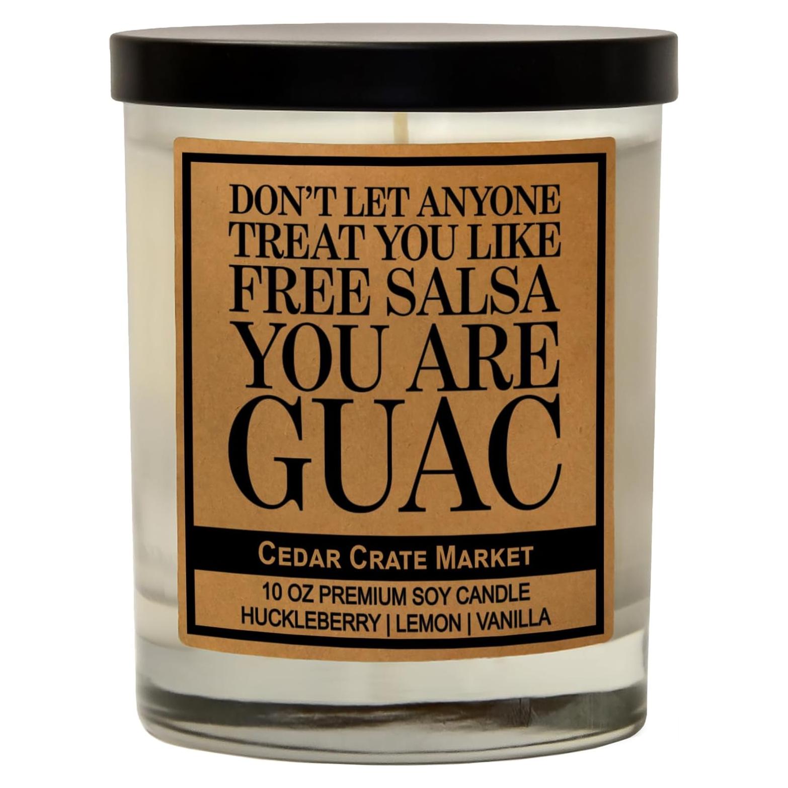 Vela Aromática Divertida Cedar Crate 283g - Regalo Amistad