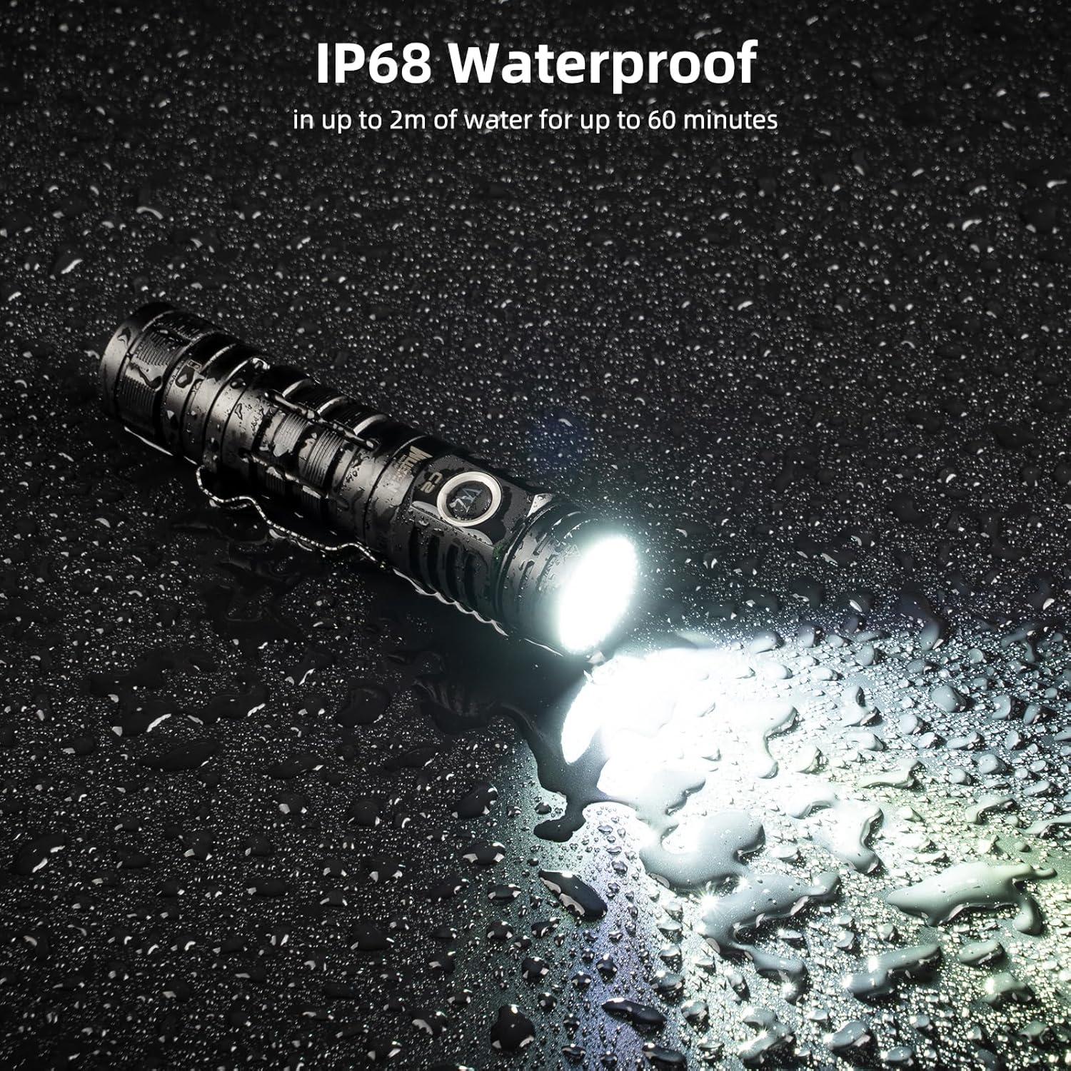 Linterna Recargable WUBEN C2 2000 Lúmenes LED Táctica IP68