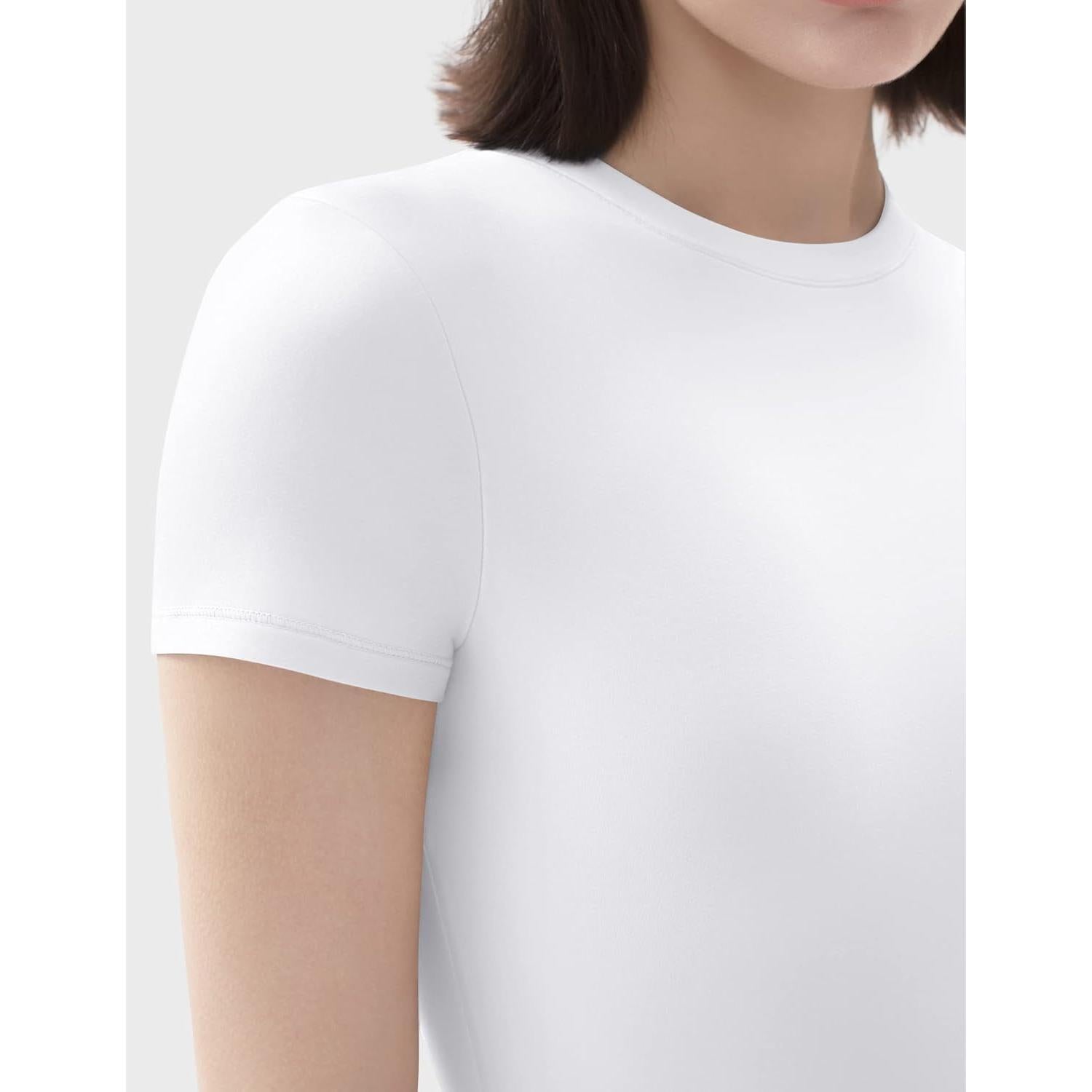 Body de mujer PUMIEY blanco salpicado, manga corta, tanga