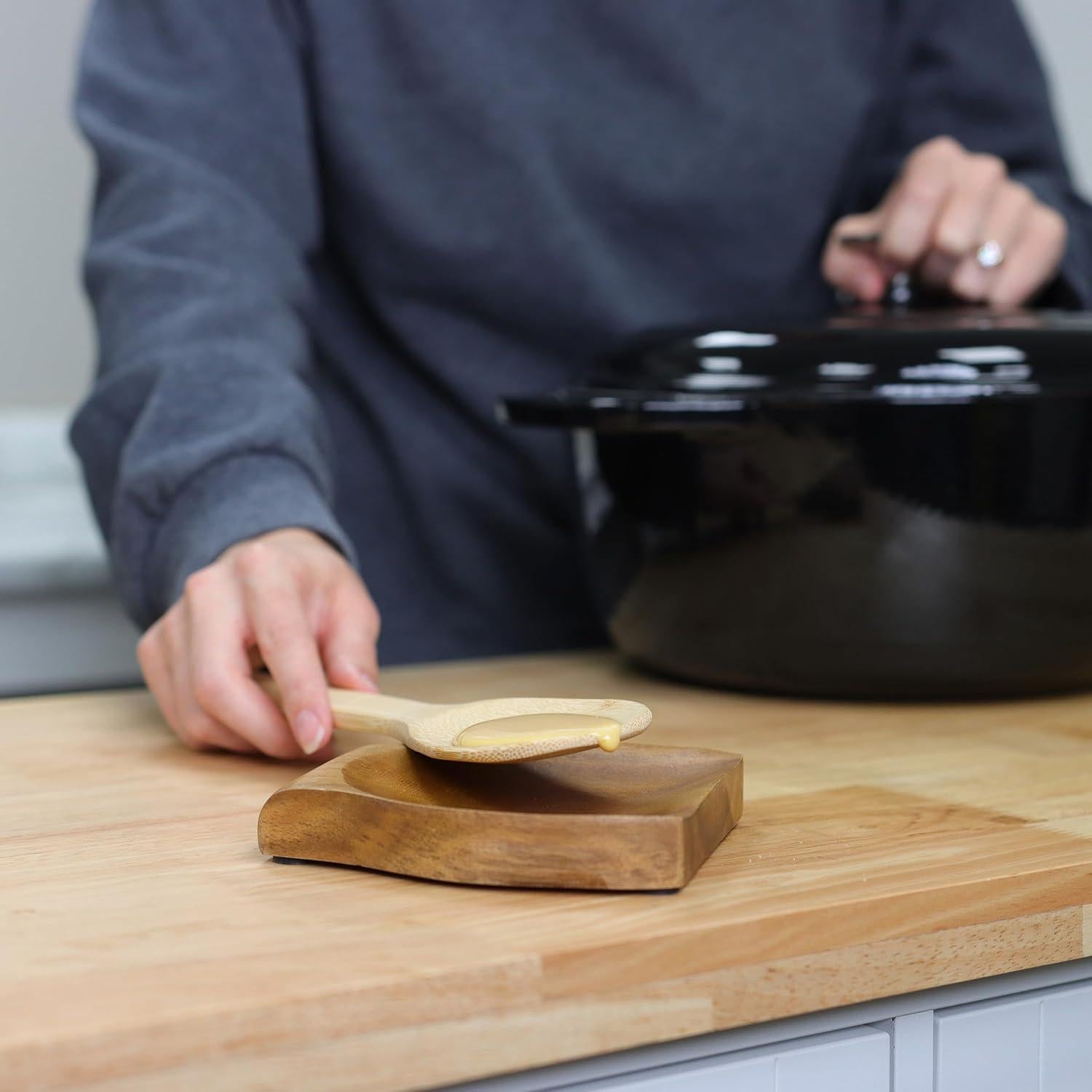 Soporte para Cucharas de Madera Acacia Potted Pans 12x11.4 cm