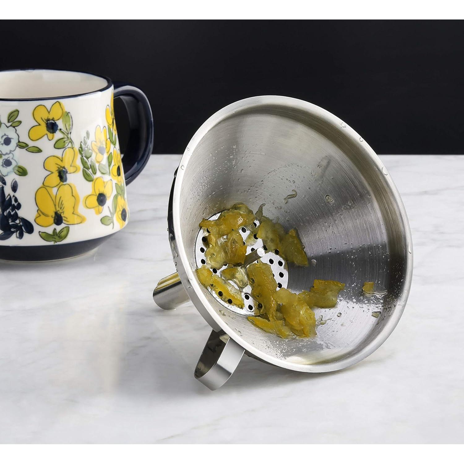 Embudo de Acero Inoxidable New Star 12,7 cm con Colador