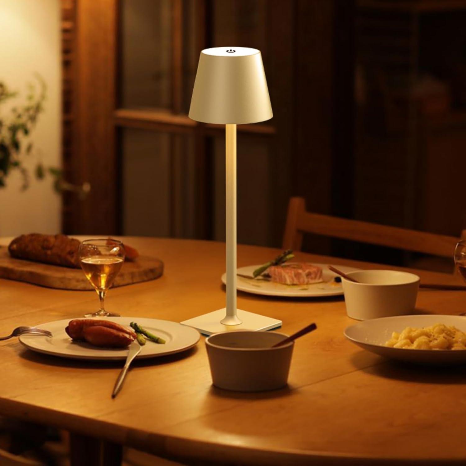 Juego de 4 Lámparas de Mesa Inalámbricas Doradas LED 6000mAh