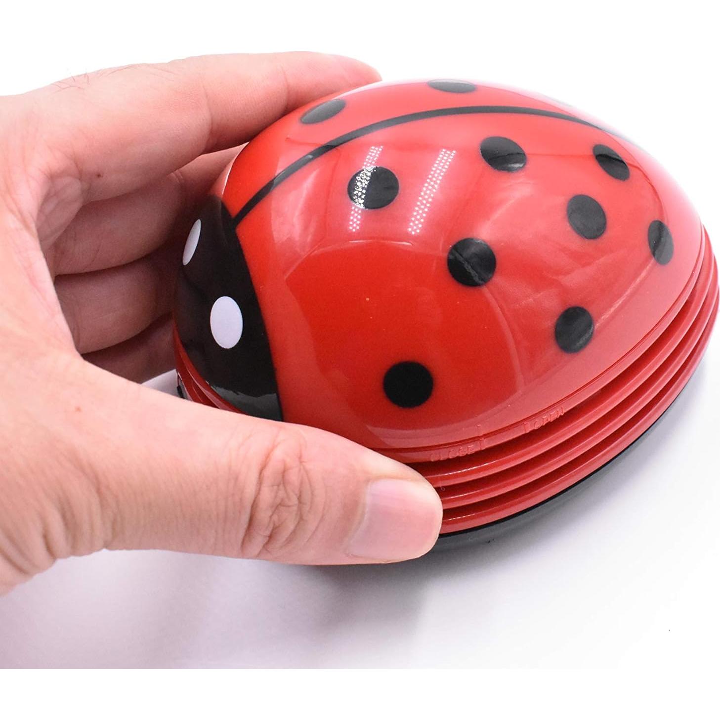 Red Beetle Shaped Portable Corner Desk Table Top Vacuum Cleaner Mini Cute Vacuum Cleaner Dust Sweeper