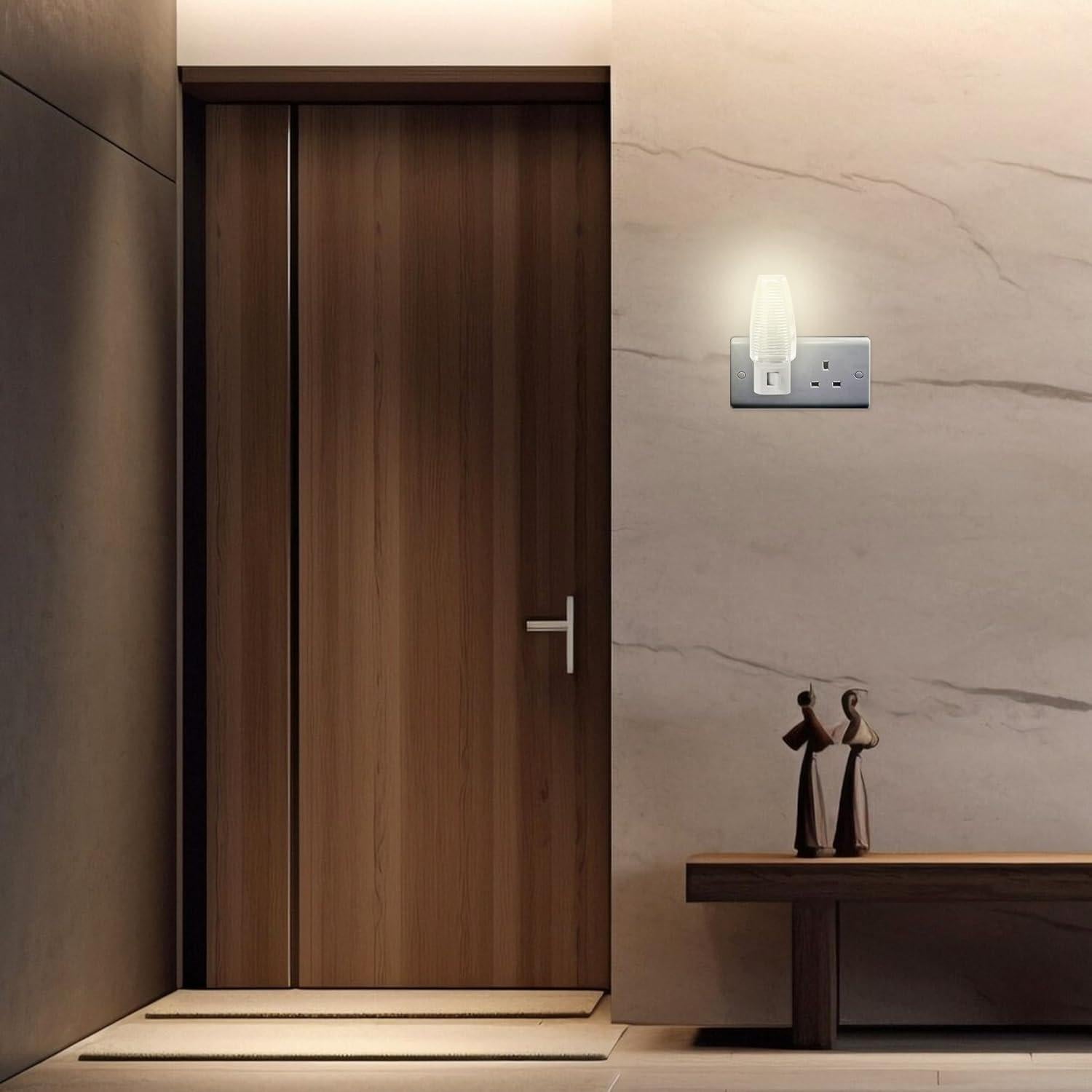 Luz Nocturna Enchufable Projectpak con Bombilla 4W - Paquete de 4