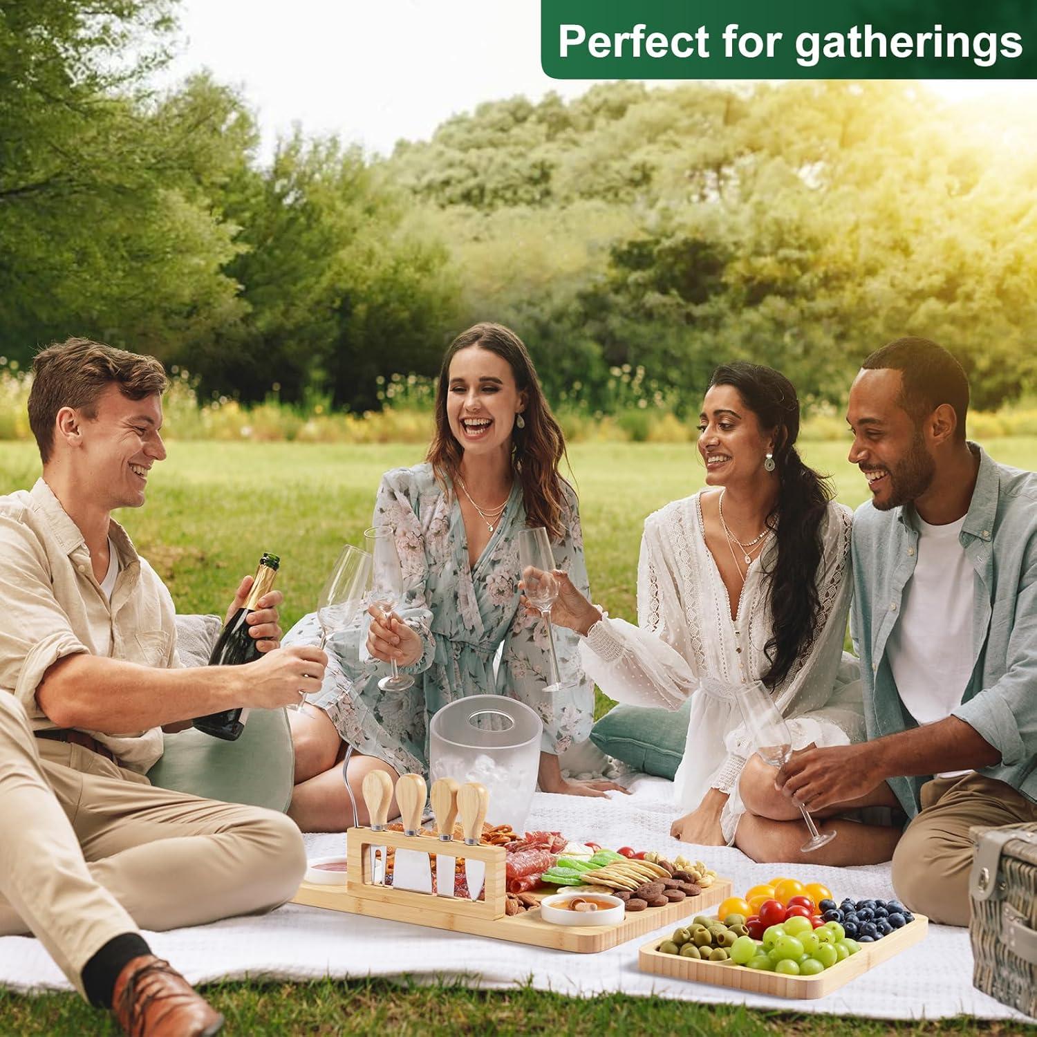 Tabla de Charcutería ROCIRLAB de Bambú 58x28 cm con Cuchillos