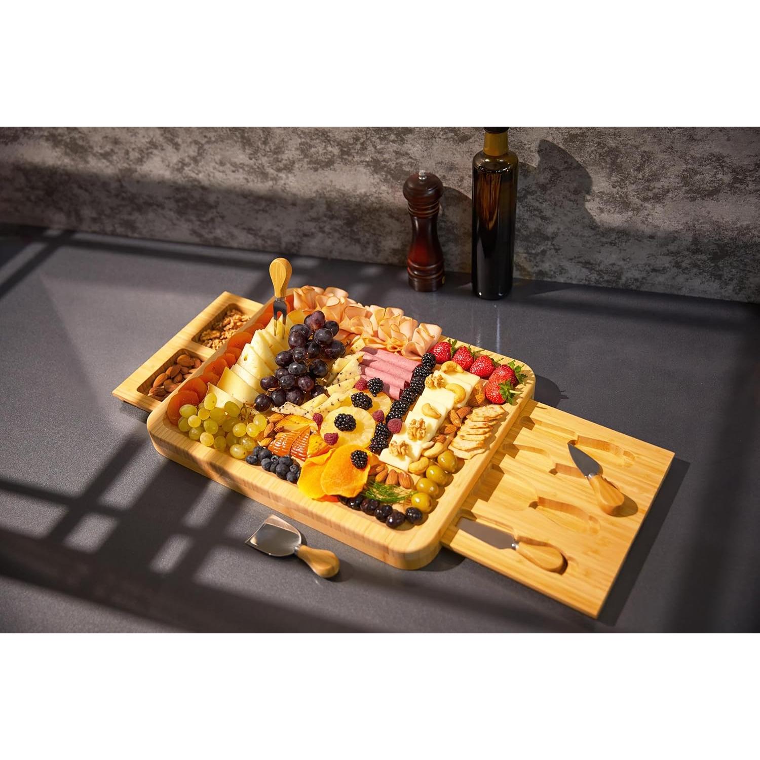 Tabla de Charcutería de Bambú Demin Design 40x33 cm