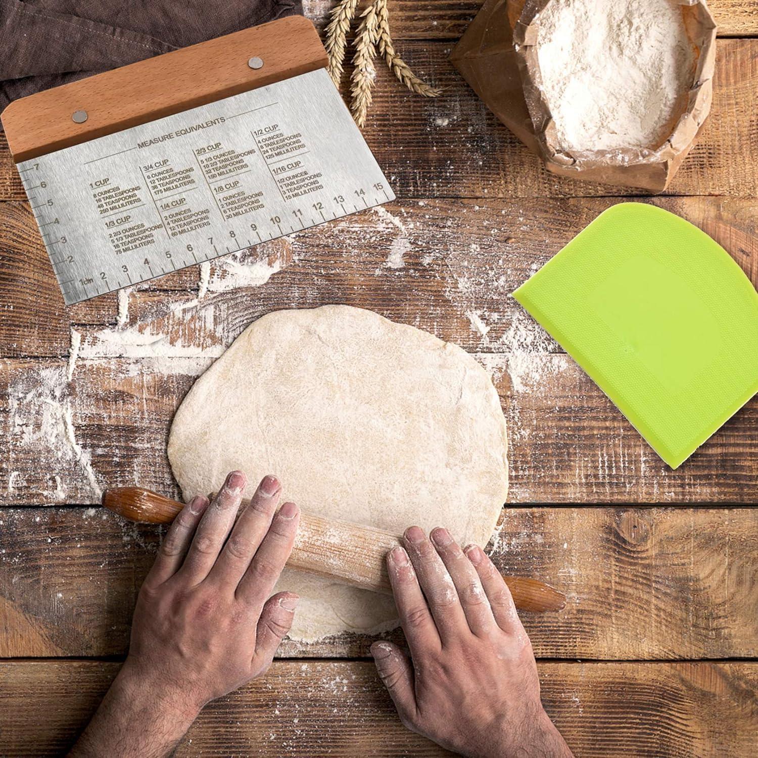 Cortador y Raspador de Masa Boorika de Acero Inoxidable 15x11 cm