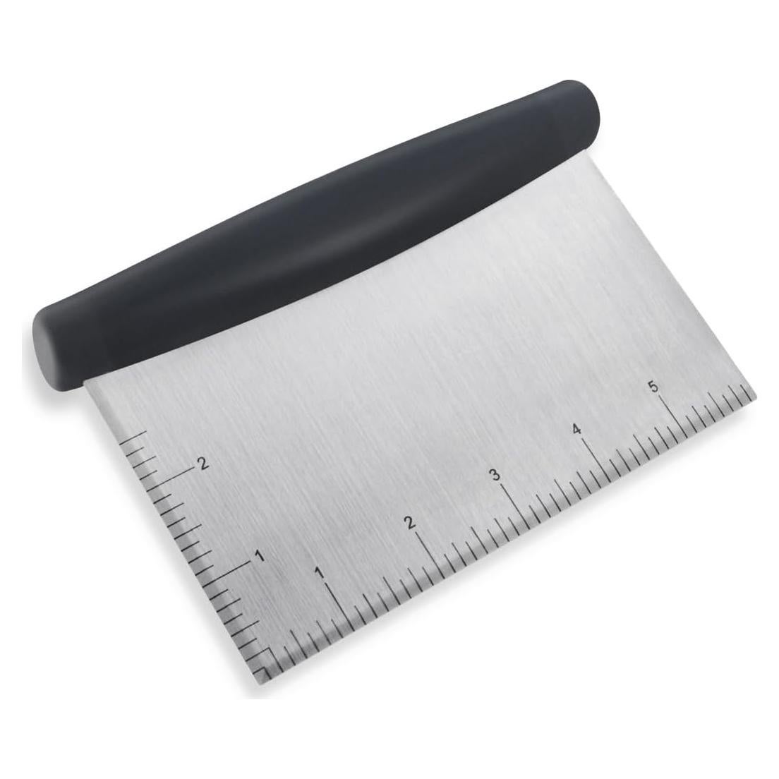 Plastic Bread Scraper Dough Cutter with Measuring Scale Multipurpose Bench Scraper Kitchen Tool Pastry Scraper for Cake Baking Food Pizza Stainless Steel Dough Scraper and Chopper Bench Knife（Black)