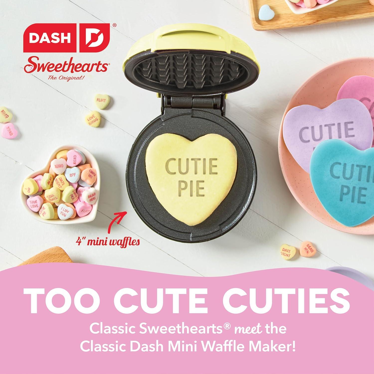 Mini Waffle Maker DASH Corazón 10,16 cm Antiadherente Amarillo