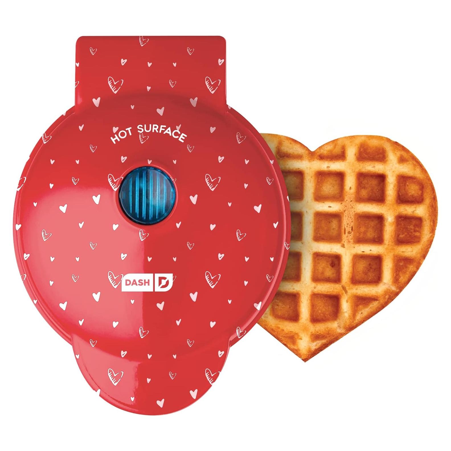 Mini Máquina de Waffles DASH Corazón Rojo 10 cm Antiadherente