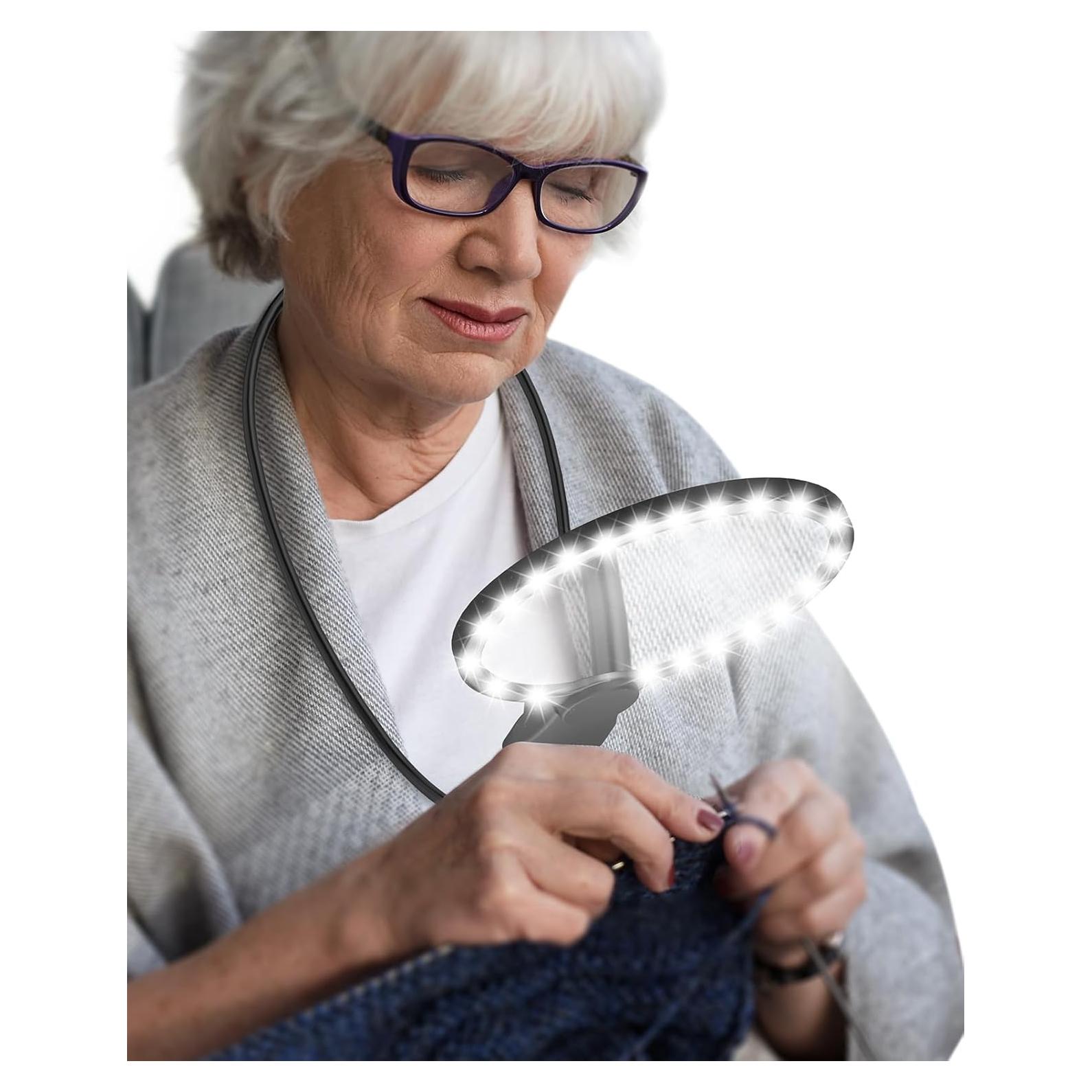 Lupa de Mano con Luz Toolhelper 5X 13cm para Lectura