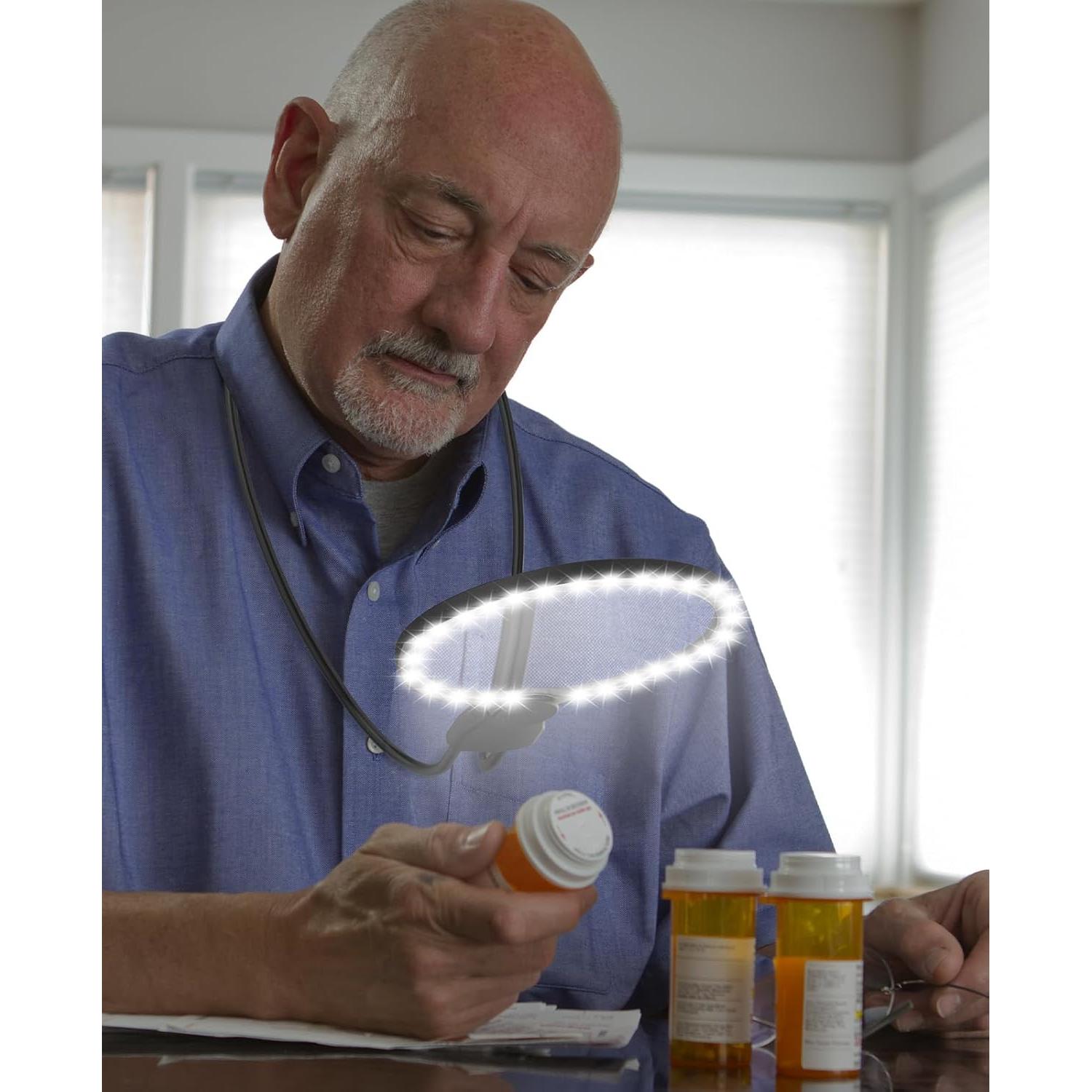 Lupa de Mano con Luz Toolhelper 5X 13cm para Lectura